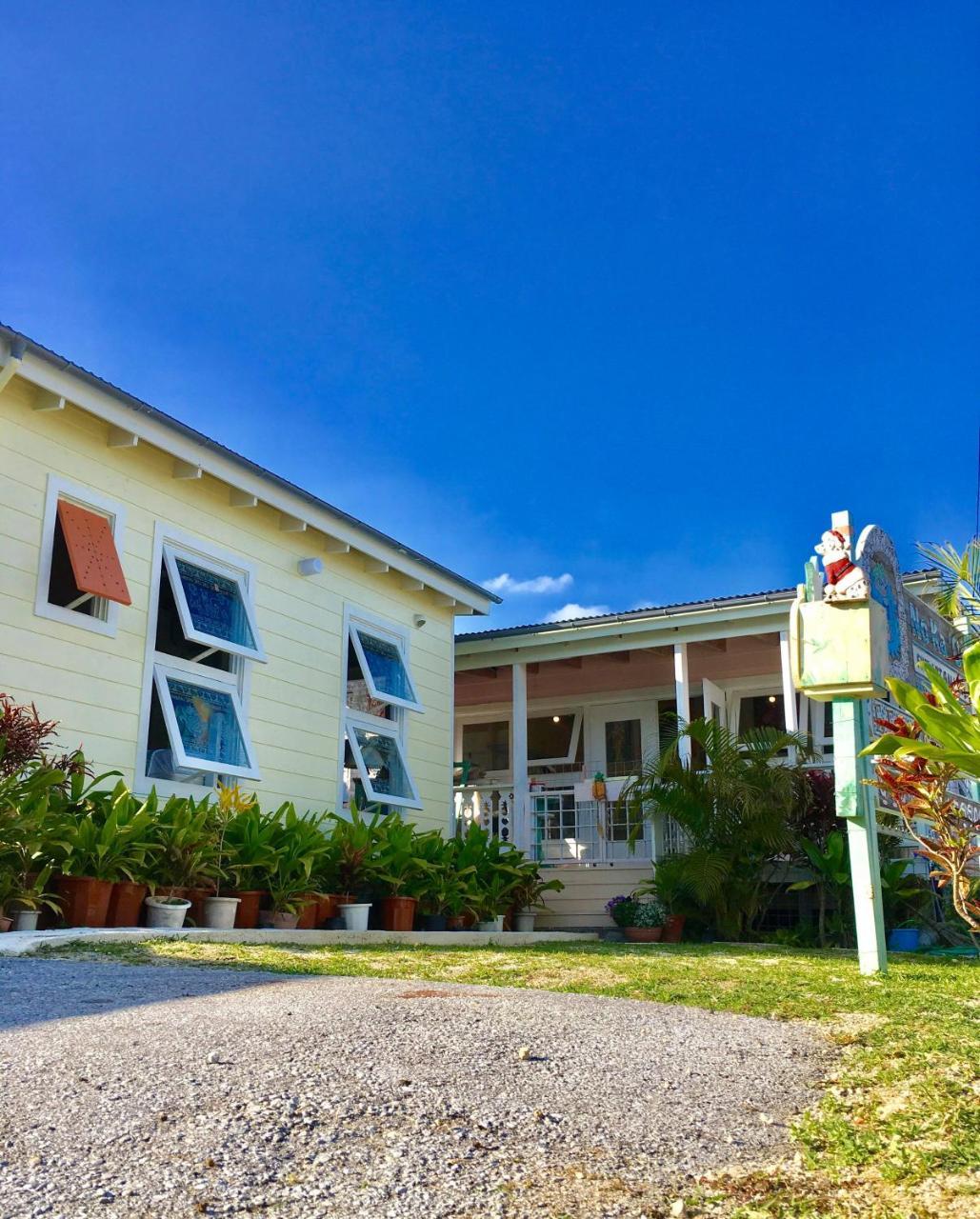 Guest House One One One Nanjo Ngoại thất bức ảnh